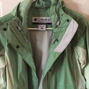 Columbia waterproof rain jacket